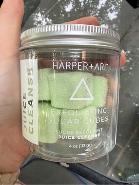 Harper+Ari Juice Cleanse Exfoliating Sugar Cubes - Light Green